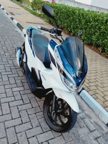 Moto Pcx sport 2022 Branca
