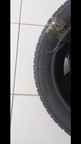 Pneu para Honda City e outros 