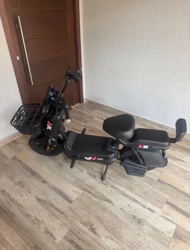 Scooter elétrica/Motinha Irun 800w