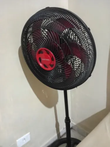 Vendo  um ventilador 