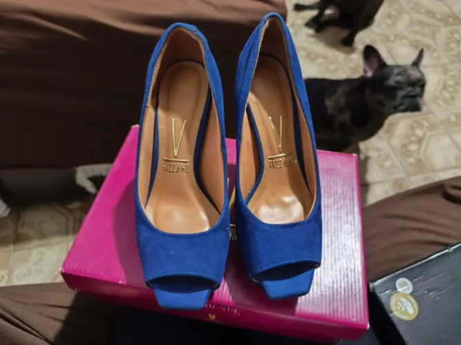 Sapato vizzano feminino