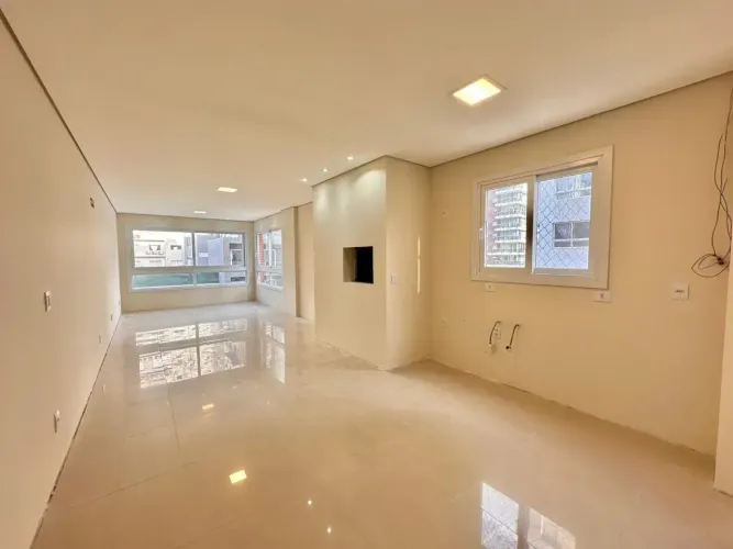 VENDO APARTAMENTO EM CAPÃO DA CANOA COM 03 DORMITÓRIOS