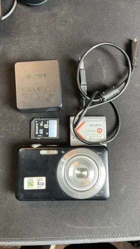 Sony Cyber-shot DSC-W710 Semi Nova + Bateria, Carregador e Cartão Sony 4GB