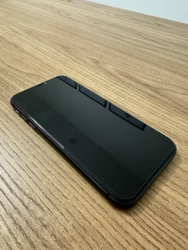 iPhone 11 muito conservado 
