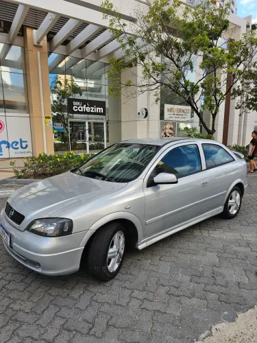 Chevrolet Astra 2.0/ CD/ Sunny/ GLS 2.0 8V 3P 2002