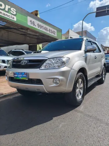 Toyota Hilux SW4 SRV D4-d 4X4 3.0 TDI Dies. AUT 2007