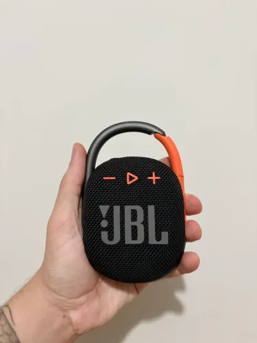 Caixa de som JBL Clip 4
