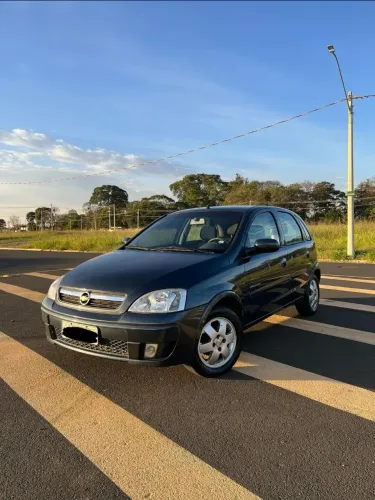 Chevrolet Corsa Hat. Premium 1.4 8V Econoflex 5P 2008
