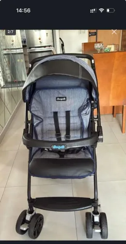 Carrinho reversível reclinável da Burigotto Azul