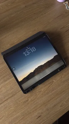 Ipad Pro 3a geração 12,9 pol 