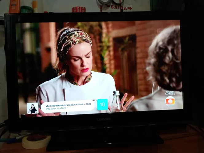 Tv Samsung modelo ln32c530 sem controle remoto