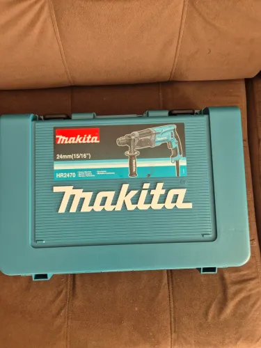 Makita HR2470 24mm 220V - Estado de Nova