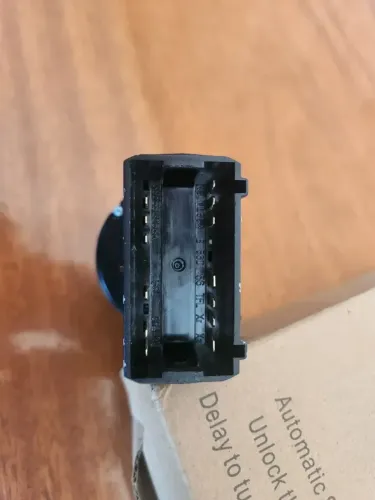 Chave De Luz Automatica - Vw 13pin (Usado)