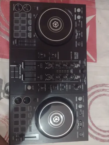 CONTROLADORA PIONEER DDJ 400