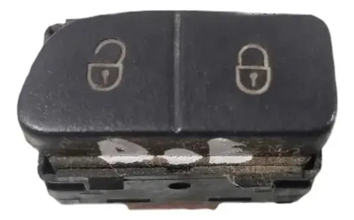Botão Trava Porta Dianteira Esquerda Volkswagen Gol 2010