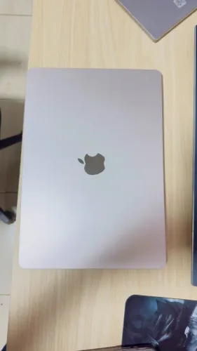 MacBook Air 15" Apple M4 | 16GB RAM | SSD 512GB | Garantia Apple até 04/2027