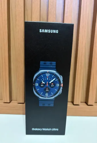 SAMSUNG GALAXY WATCH ULTRA NOVO LACRADO
