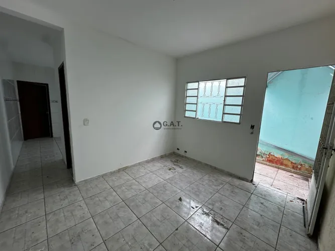 Casa para Locação em Sorocaba-SP, Jardim São Camilo, 2 Quartos, 2 Salas, 1 Banheiro, 2 Vag