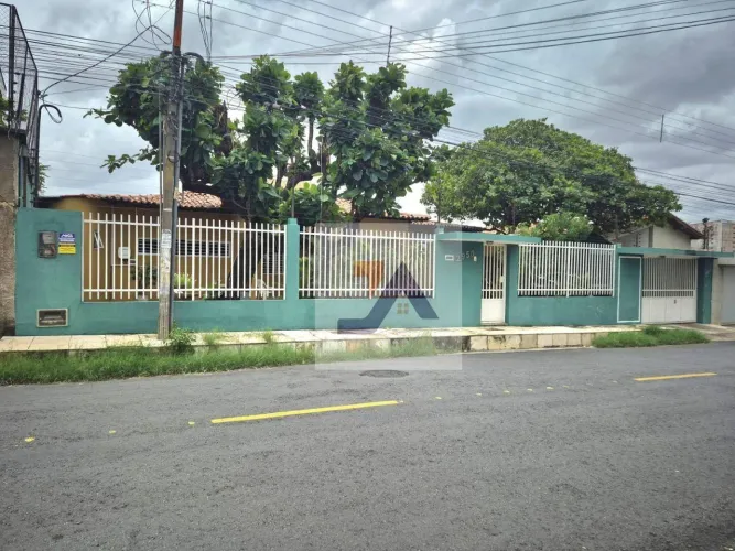 Casa próximo ao balão do São Cristóvão