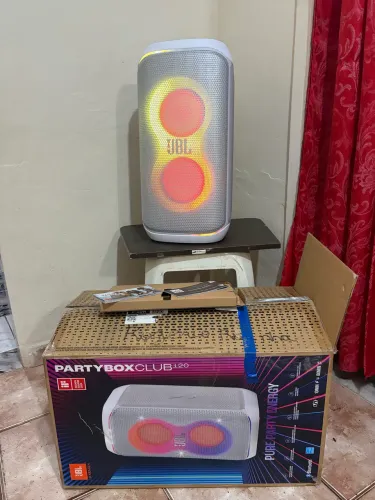 JBL PartyBox Club120