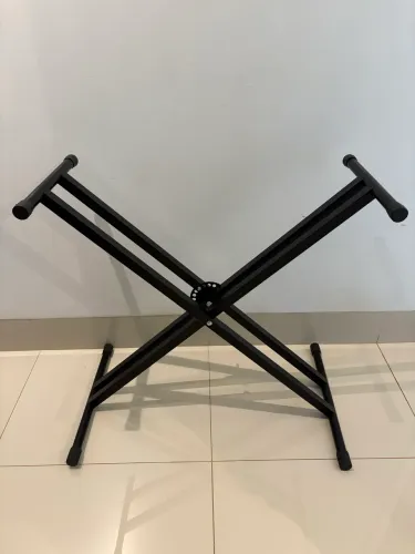 Suporte Piano Digital com altura ajustável