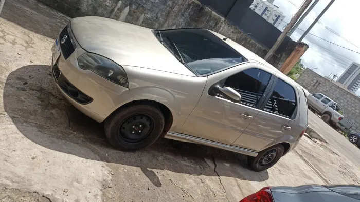Fiat Palio ELX 1.8/ 1.8 MPI Flex 8V 4P 2010