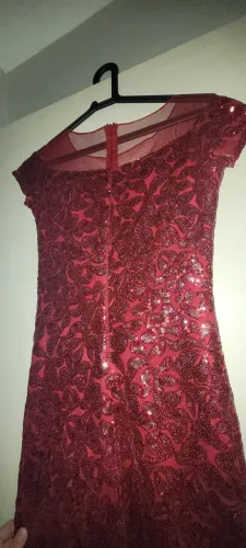 VESTIDO VERMELHO DE FESTA! MUITO BRILHOSO