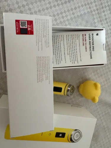 MEDICUBE BOOSTER PRO AMARELO