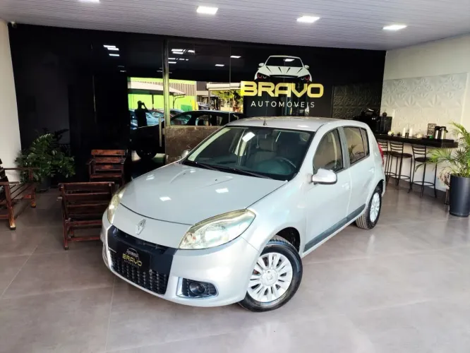 Renault Sandero Privilège Hi-flex 1.6 8V 5P 2012