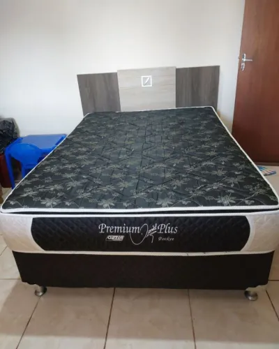 Cama box casal DANIEL GAZIN
