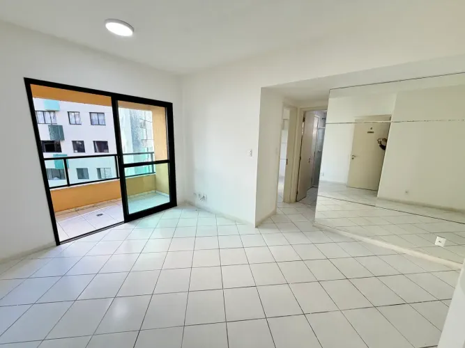 Apartamento nascente, 2 suítes, 1 canadense, varanda, infraestrutura, Pituba.