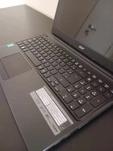 Notebook Acer Core i3 Tela Gigante 15.6