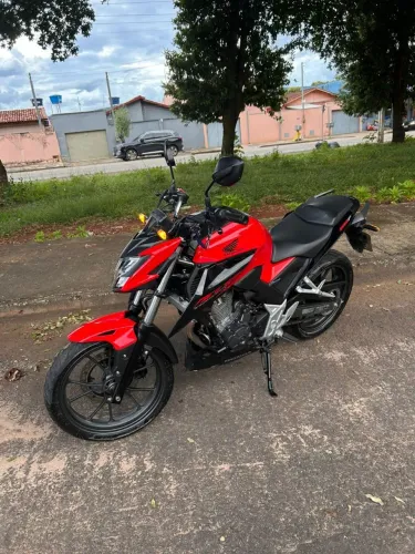 VENDO HONDA CB TWISTER 300F (ANO 2024