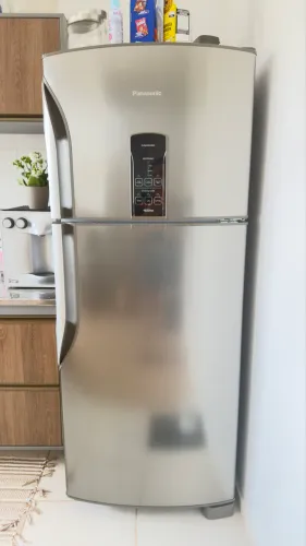 Geladeira Panasonic 