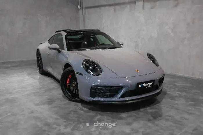 Porsche 911 Carrera 3.0 24V H6 PDK 2024