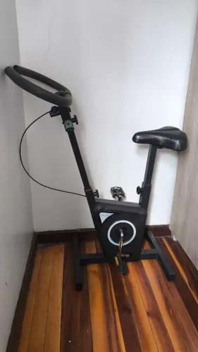 Bicicleta Ergométrica Vertical Dream Fitness EX 450