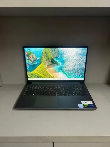 Notebook Lenovo Loq - Core I5 11Th - 8Gb Ram DDR5 -256Gb de SSD NVME
