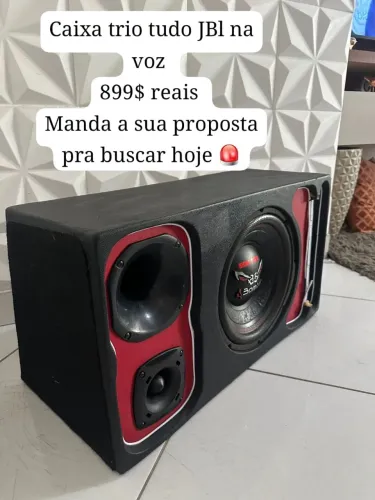 Caixa trio som automotivo 
