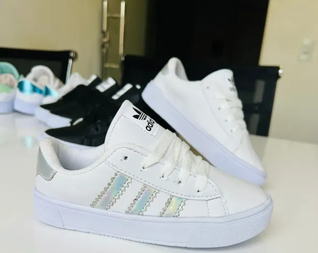 Promoção Tênis Adidas infantil
