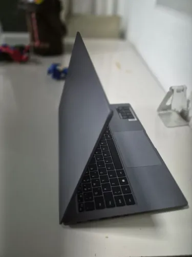 Samsung Galaxy Book4 Intel Core i3 8GB SSD 256GB Impecável