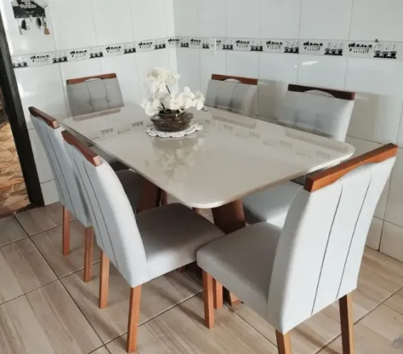 Mesa de Jantar nova  MONTAMOS