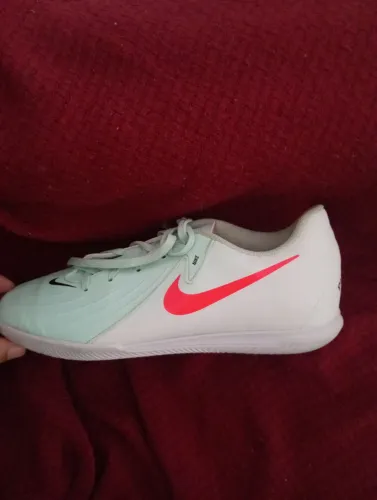 Chuteira Nike 37 original 