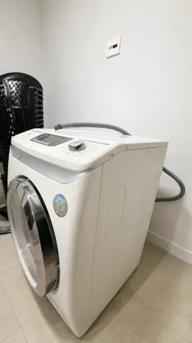Máquina de Lavar Electrolux Intuitive 9kg