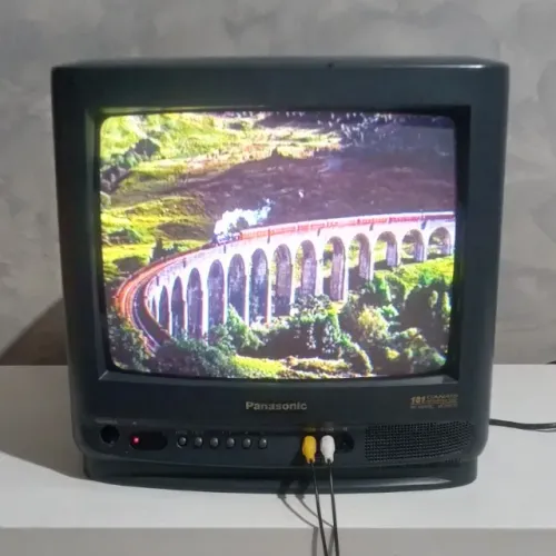 TV de Tubo Panasonic 14 Polegadas