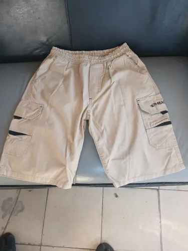 Bermudas estilosa