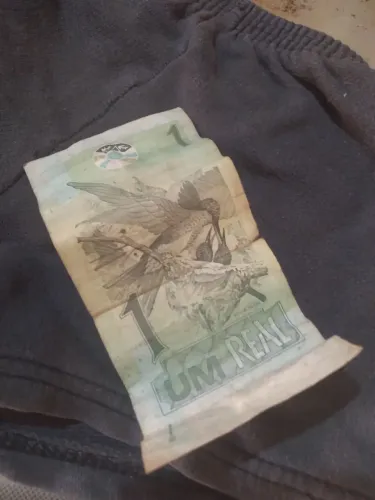 Vendo cedula de 1 real