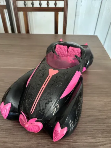 RESERVADO Monster High carro da Draculaura