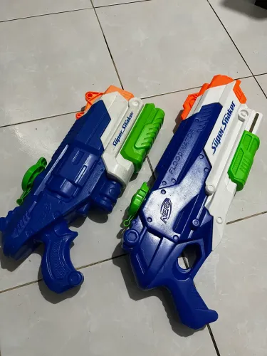 Arma Nerf de água 