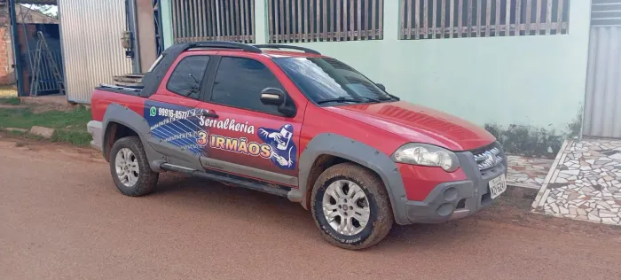 Fiat Strada Adventure1.8/ 1.8 Locker Flex CD 2011