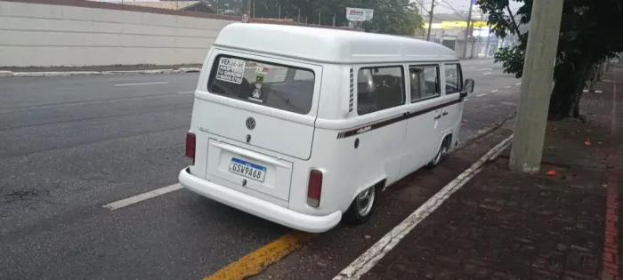 Volkswagen Kombi Standard/ Luxo/ Serie Prata 1999